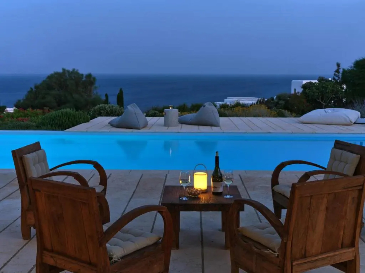 VILLA EKAVI FILIZI - Seaside Residence just outside of Naousa