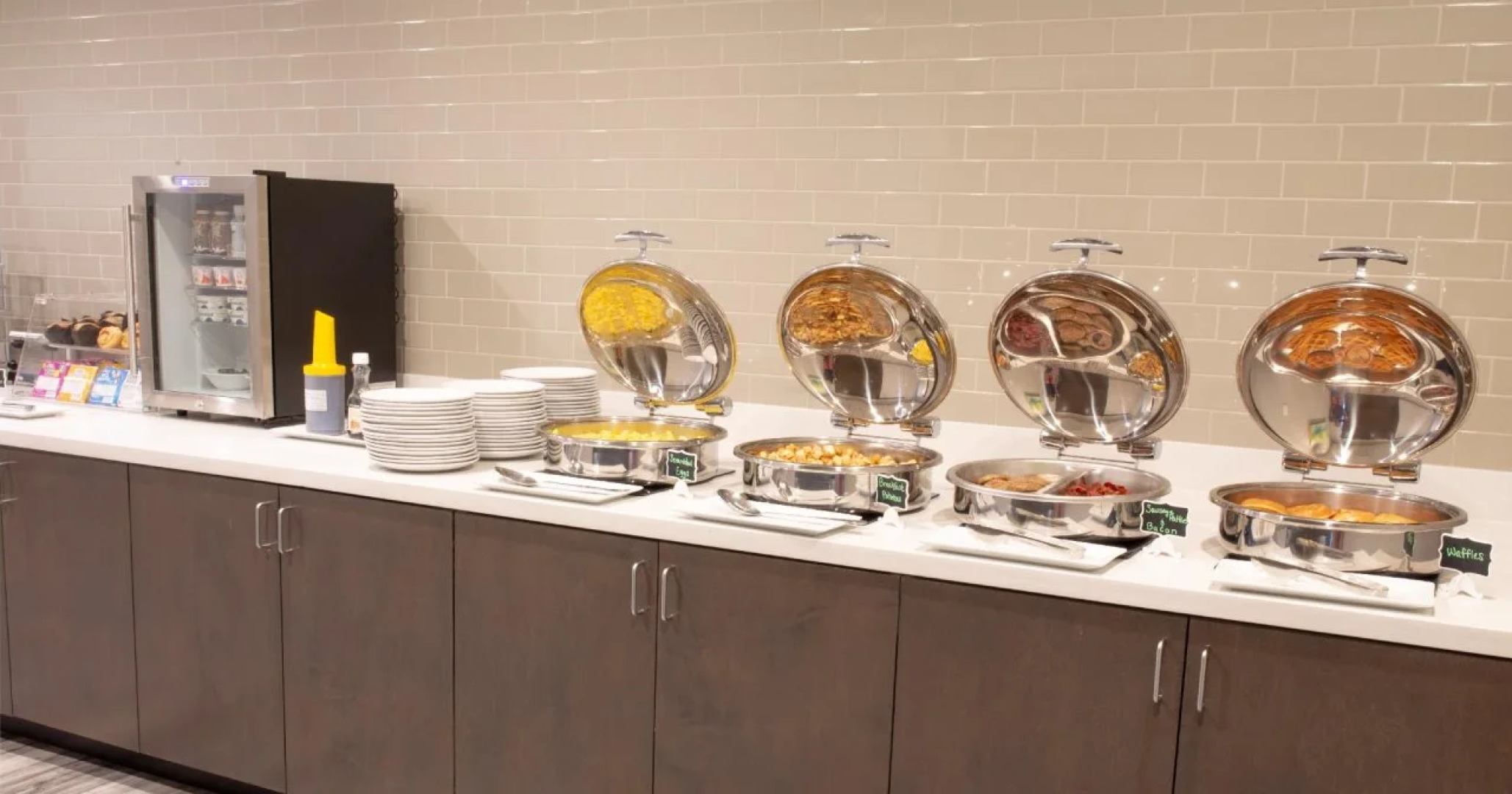 Holiday Inn Knoxville N - Merchant Drive by IHG