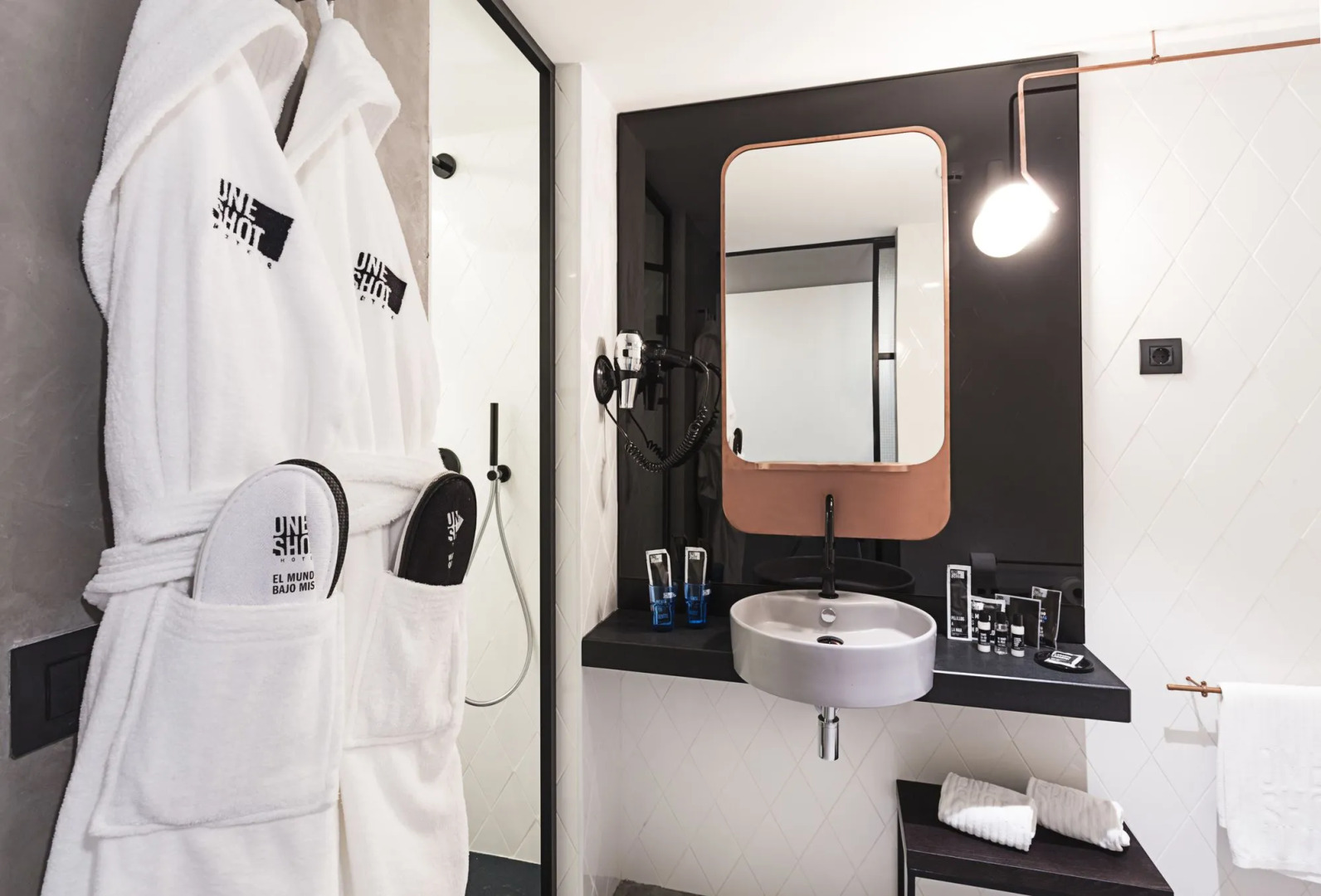 Отель One Shot Tabakalera House