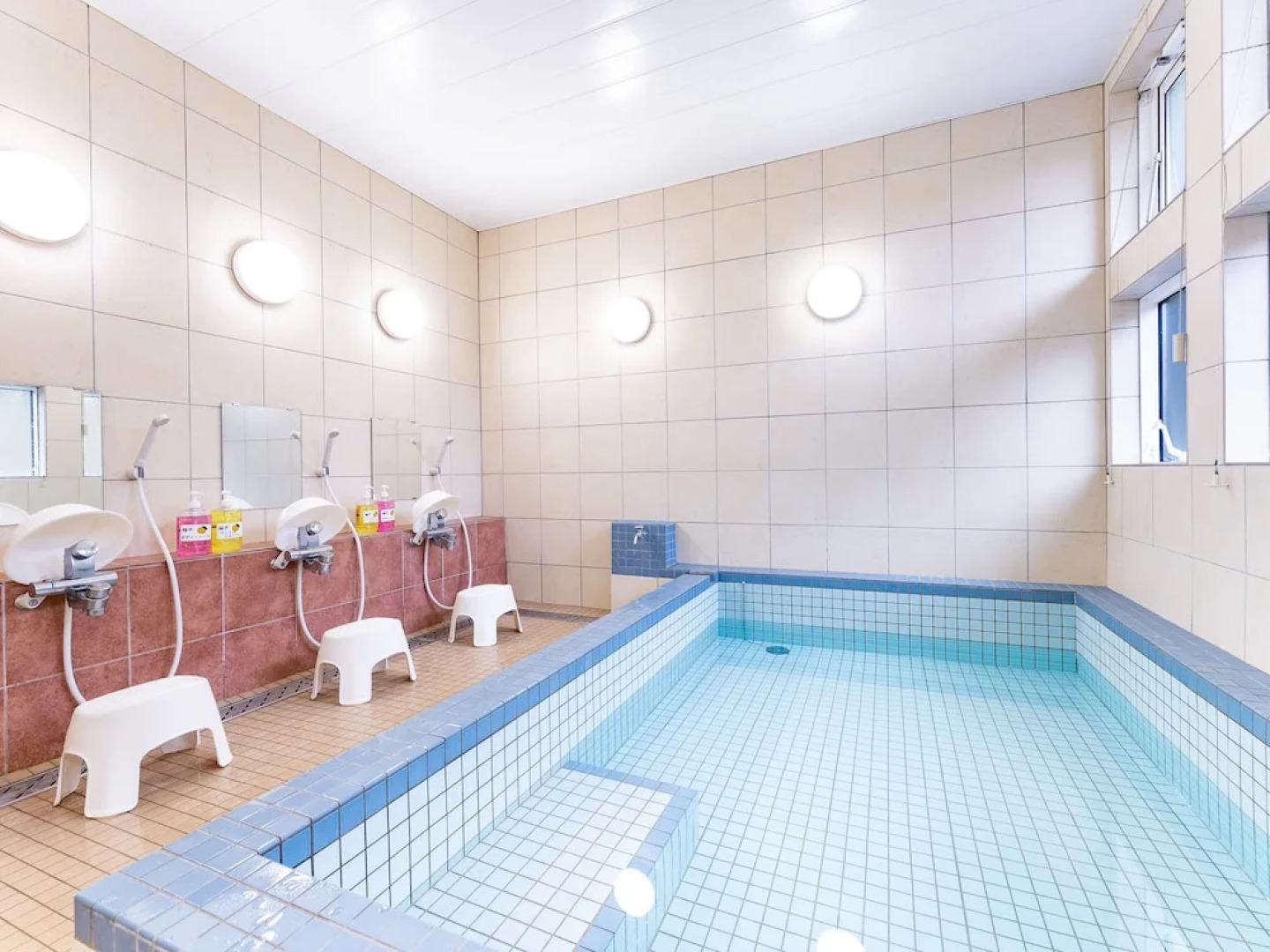 Hirononomori Maehama Bekkan - Male only