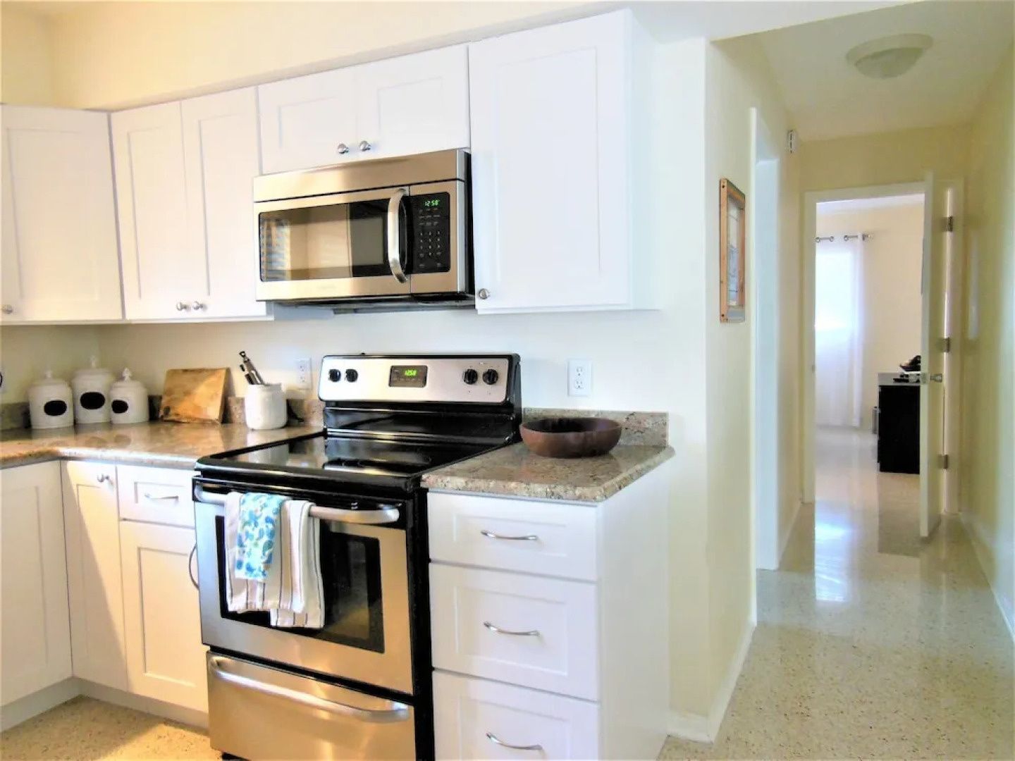 Pass-A-Grille Intercoastal Views 102-4 by TechTravel