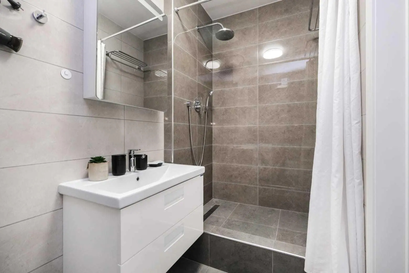 Room Hotel (Рум Хотел) на улице Фрунзе