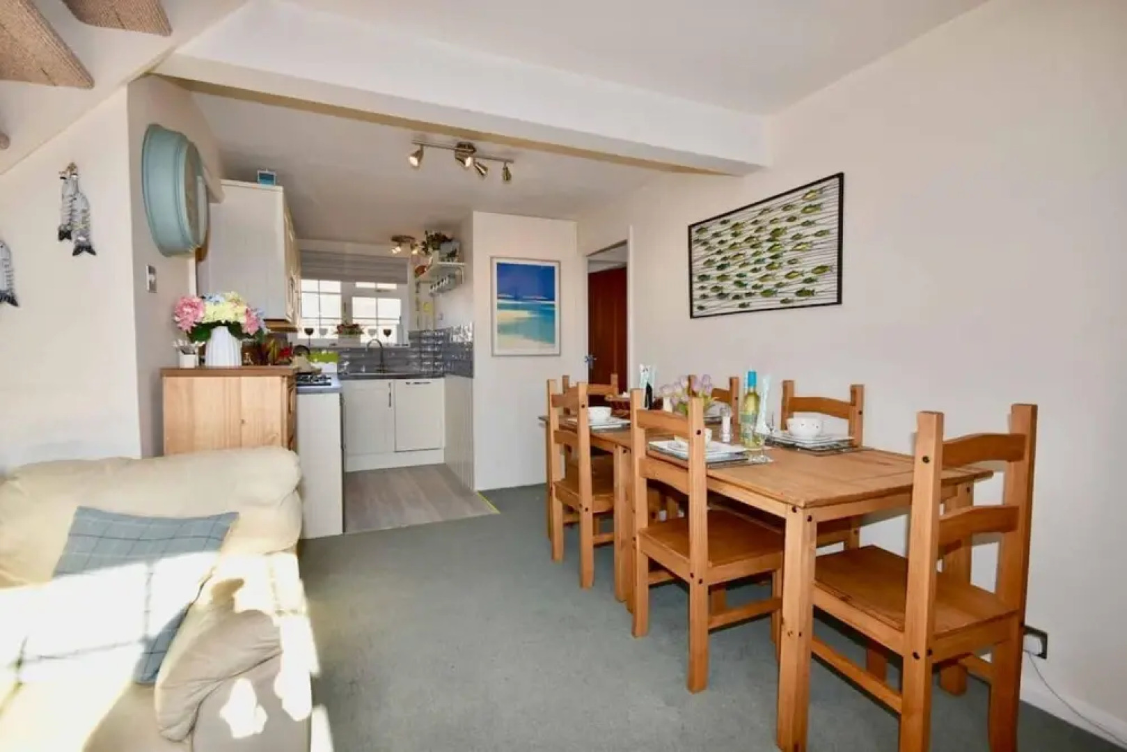 Harbour Life Dog Welcoming Yarmouth First Floor Apartment Sleeps 4