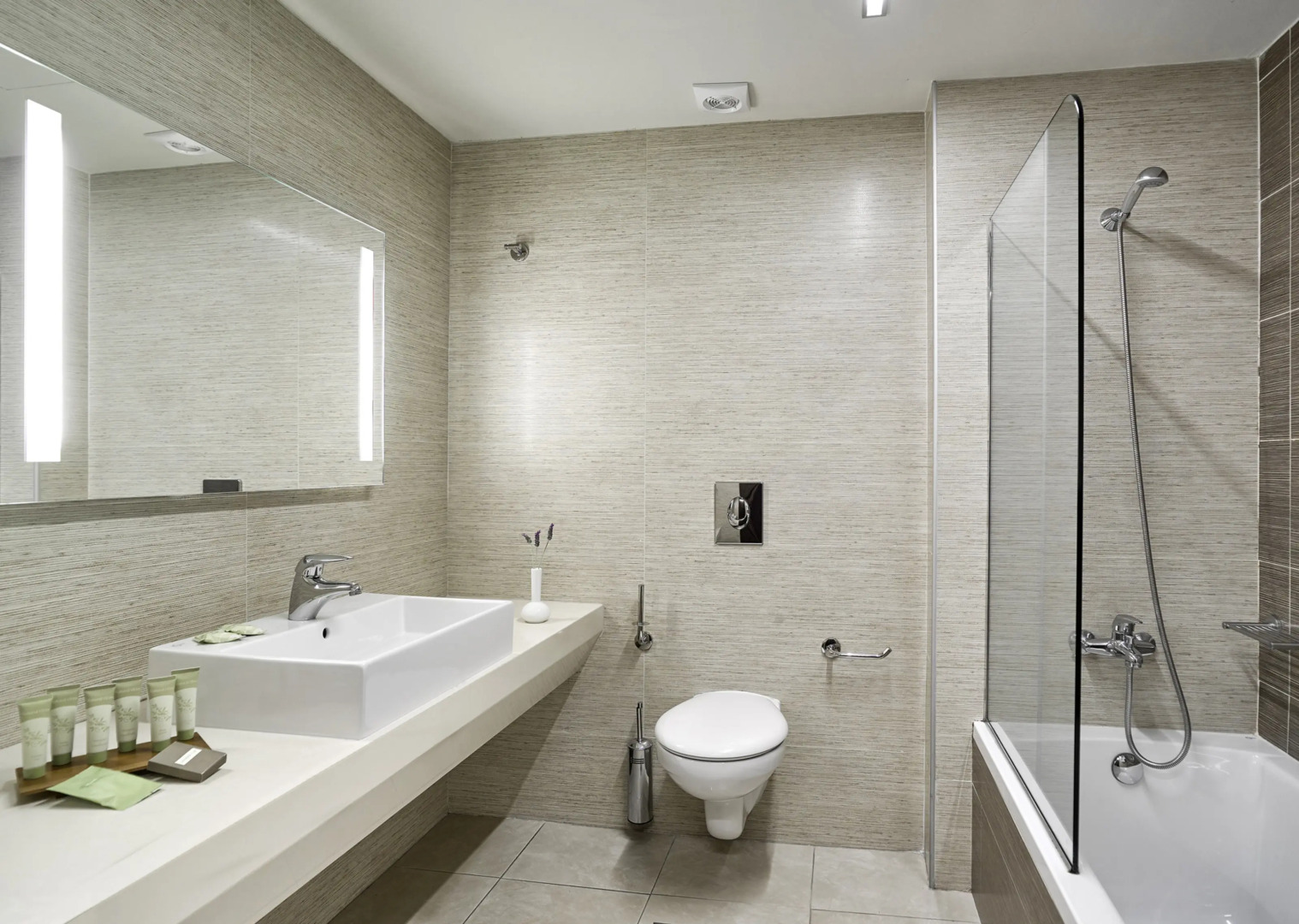 Отель Blue Lagoon Village