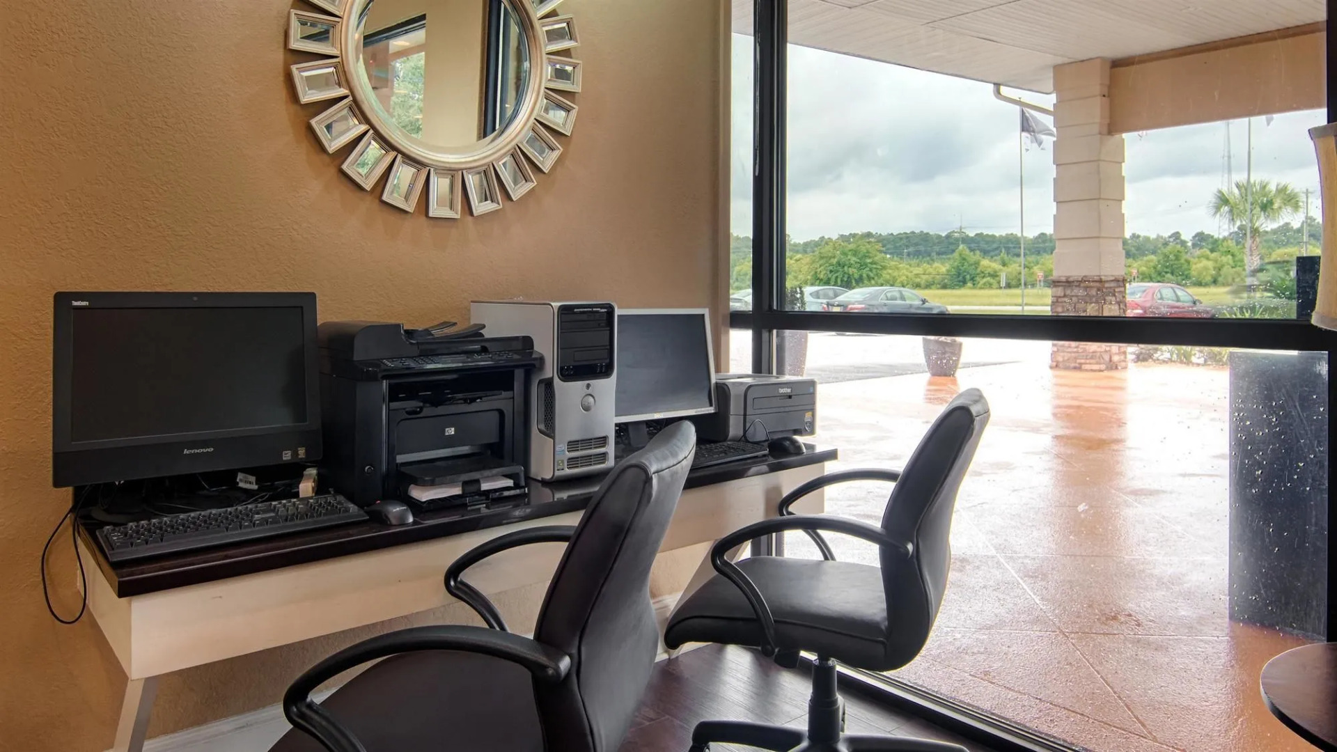 Best Western Point South