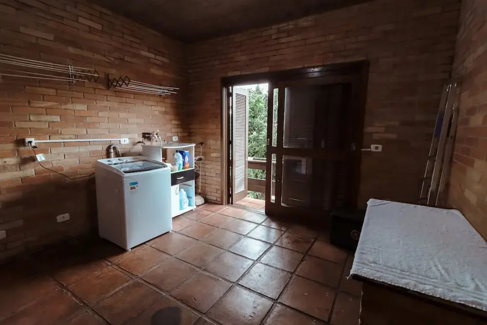 Tima Casa Ampla em Localiza o Privilegiada