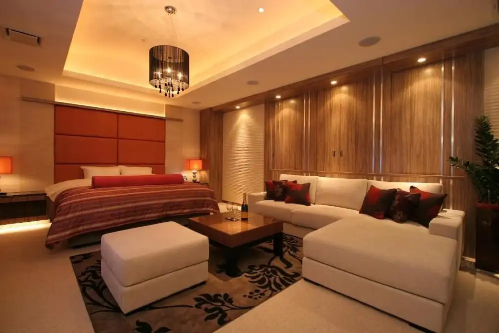 HOTEL W - Adults Only