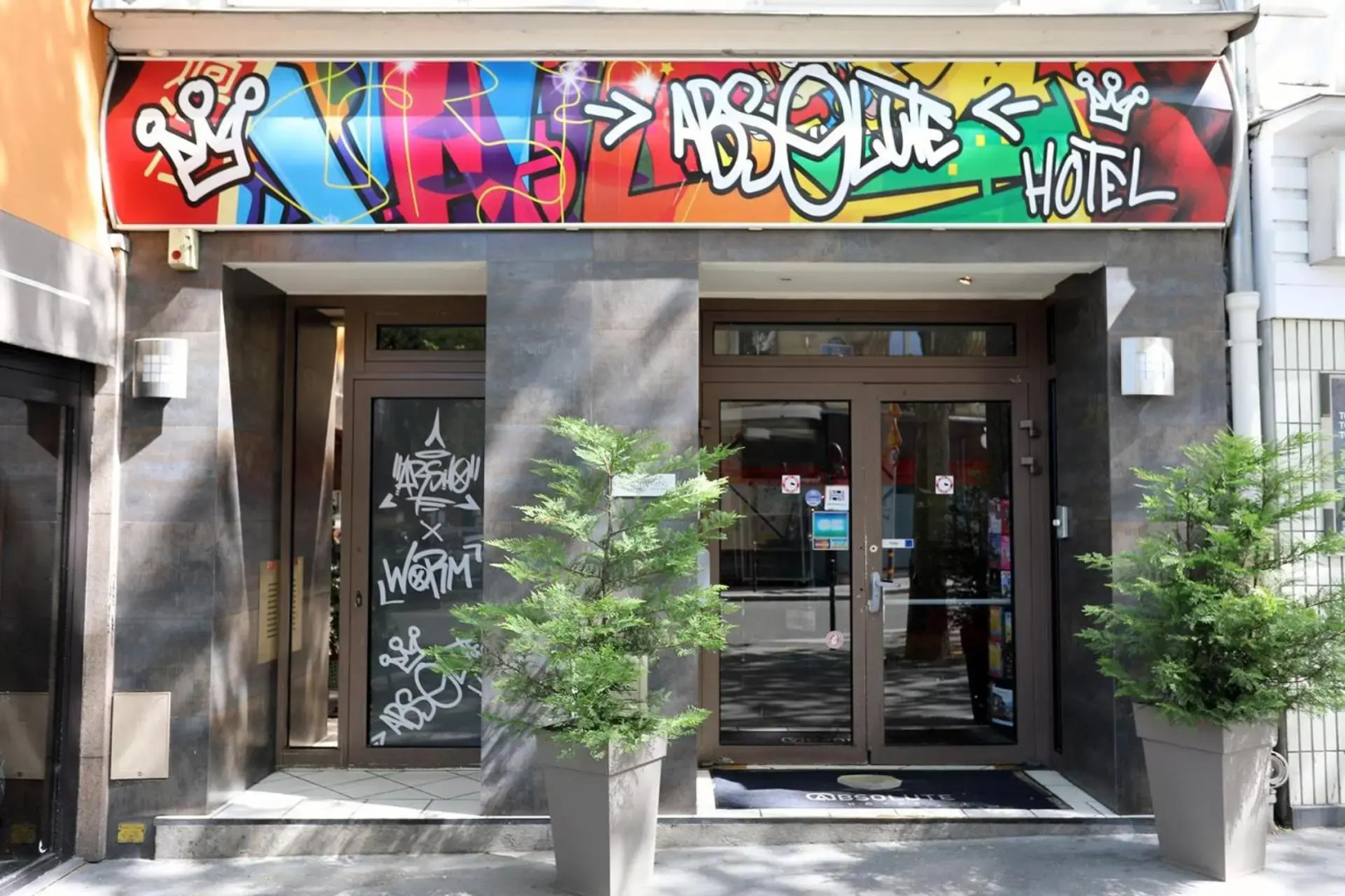 Отель Absolute Paris République