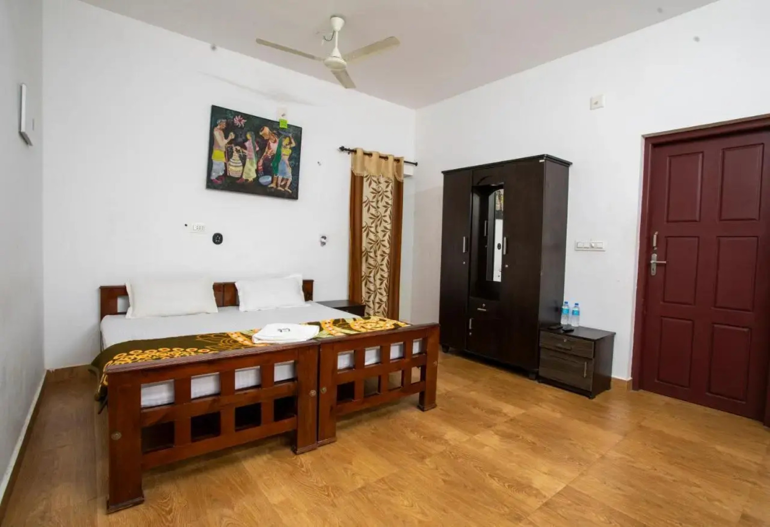 Misty Morning Resort