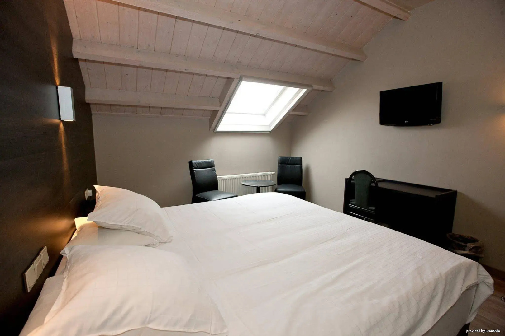 Flanders Lodge Hotel