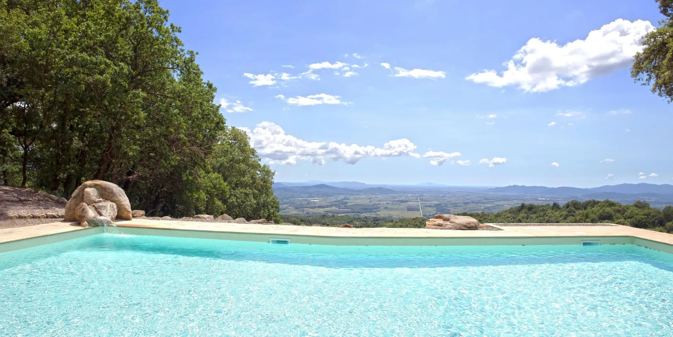 Valdonica Winery & Vineyard Residence