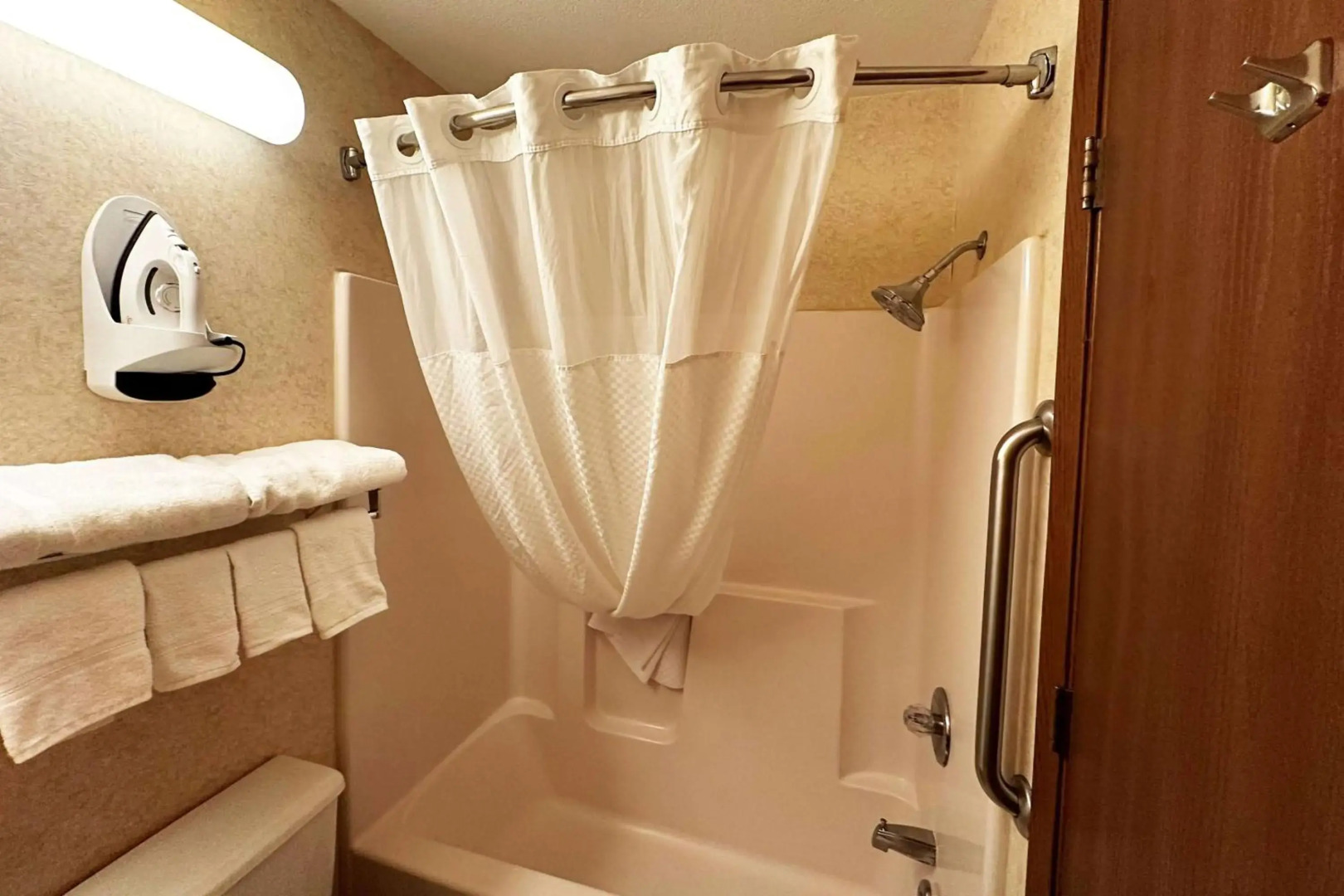 Travelodge by Wyndham Rapid City/Black Hills