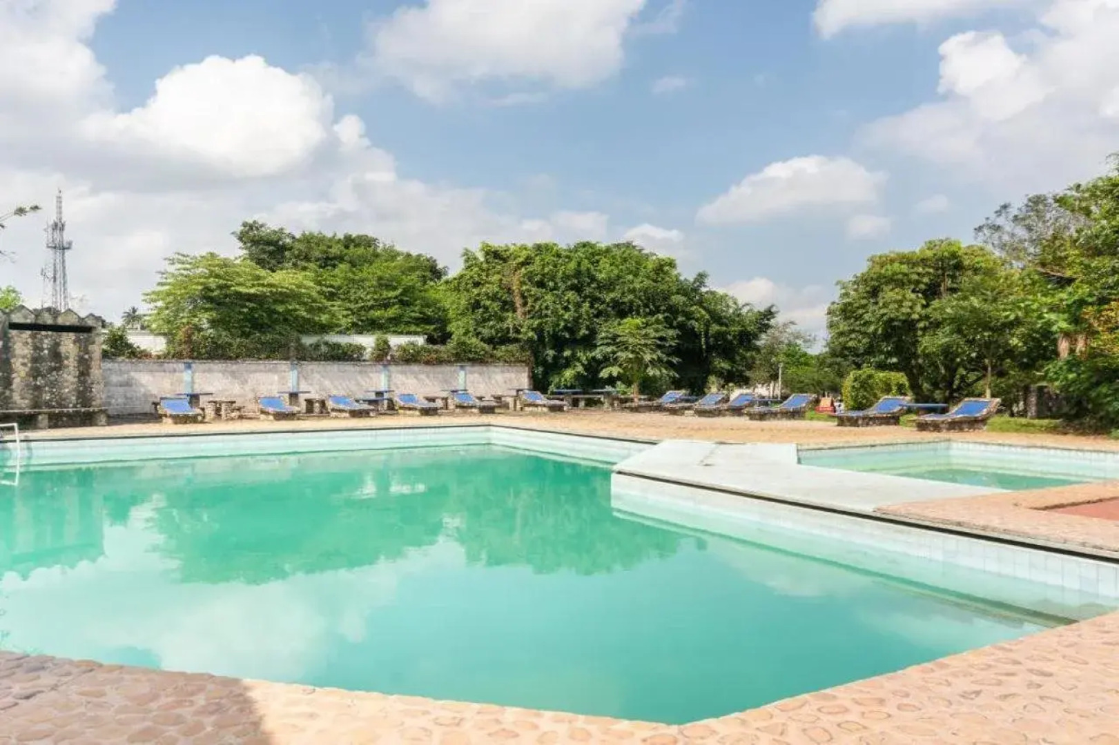 OYO Hotel Casa Blanca