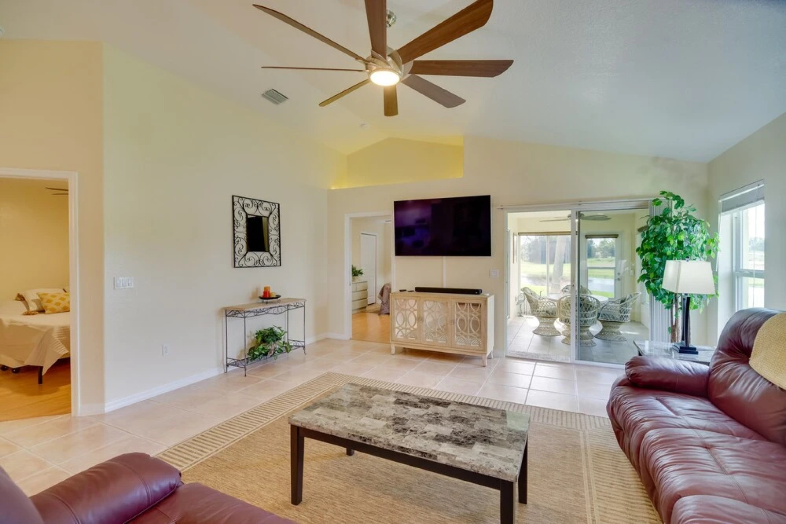 3 Mi to Lake: Peaceful Home w/ Grill in Sebring