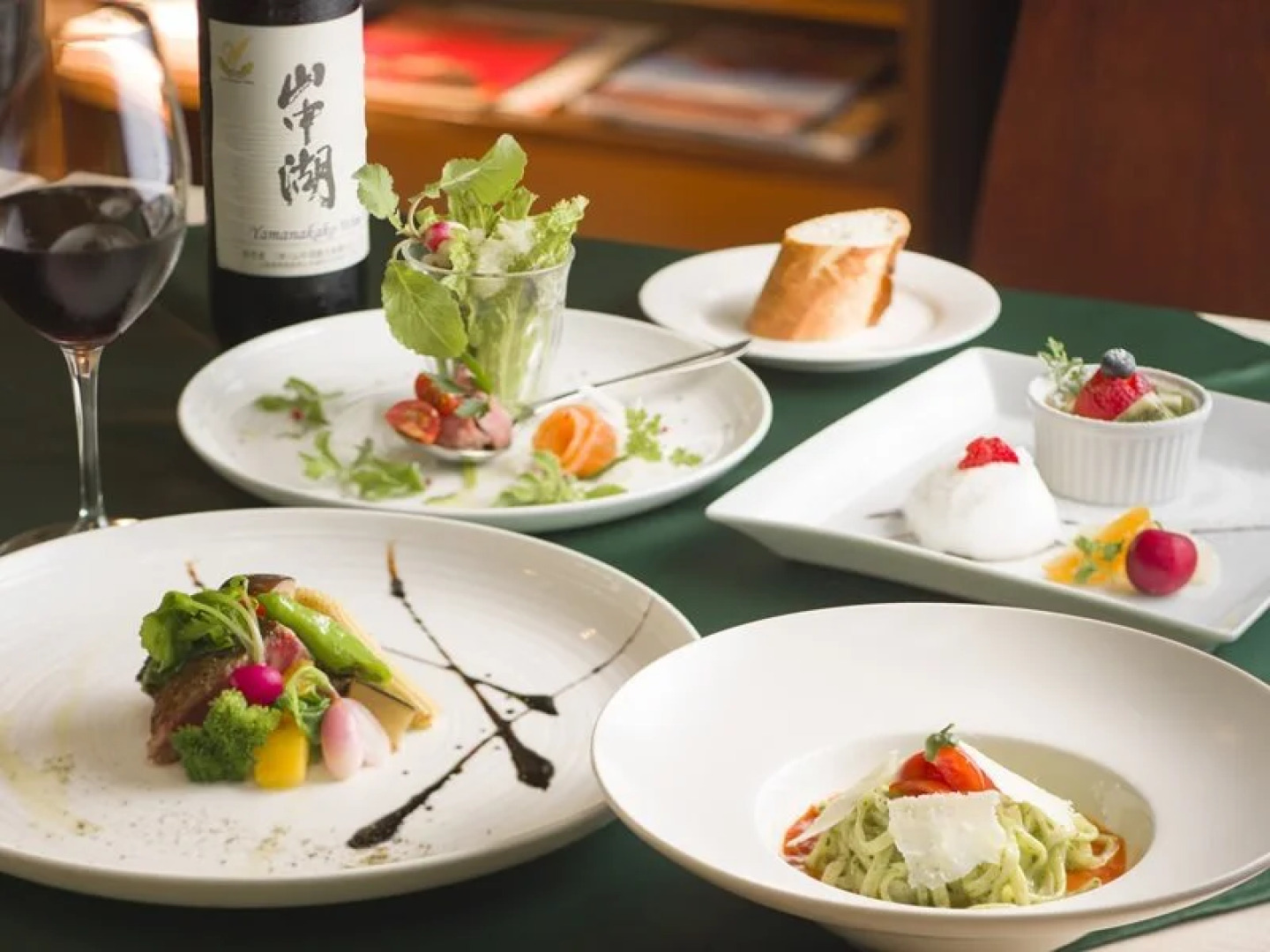 Pica Yamanakako Village