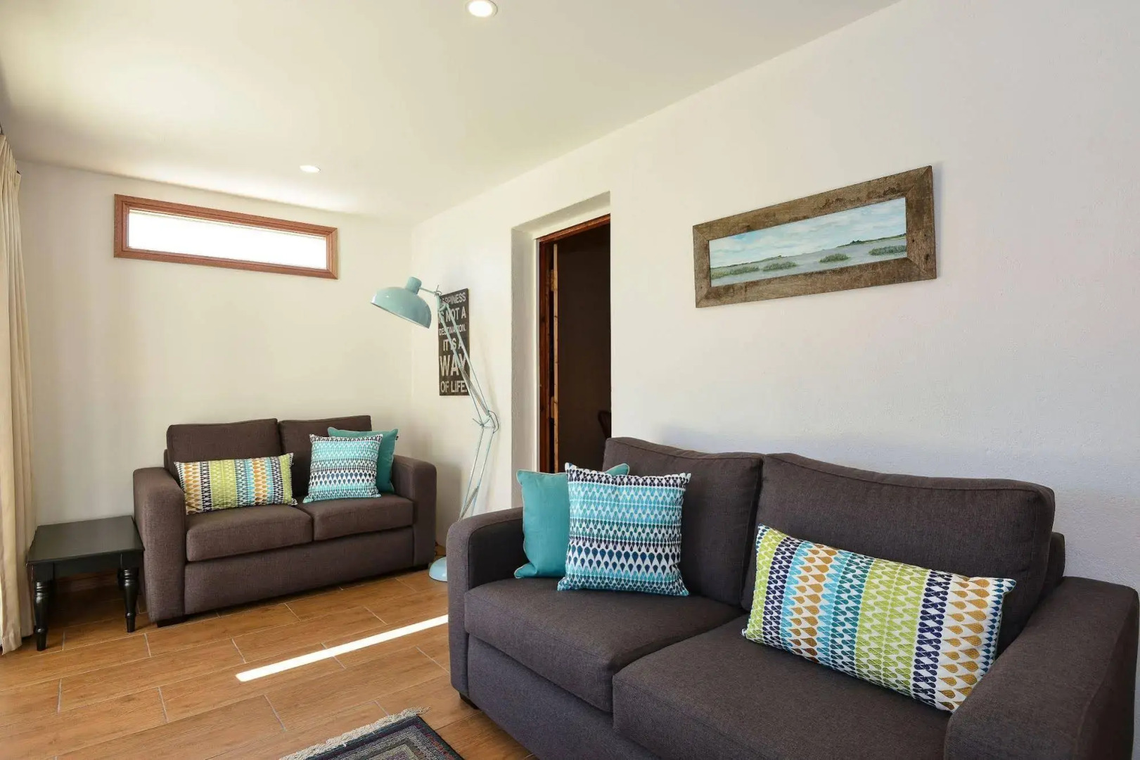 Trafalgar Premium Vintage Suites