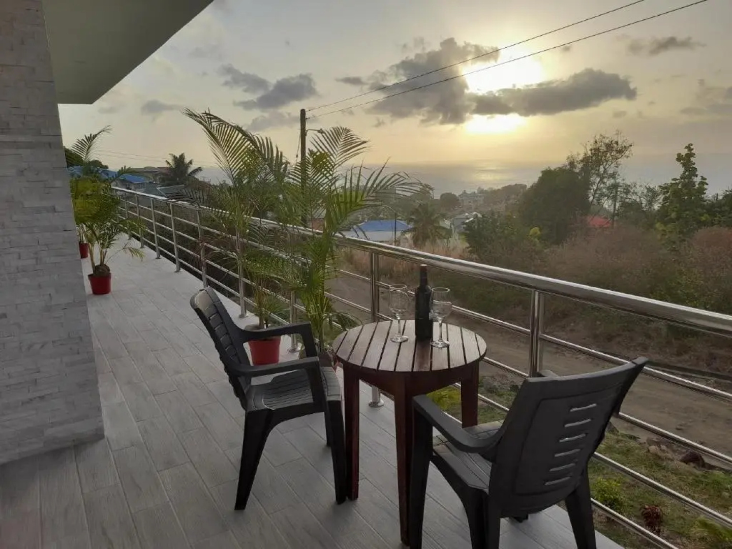 Serenity Seaview Suite
