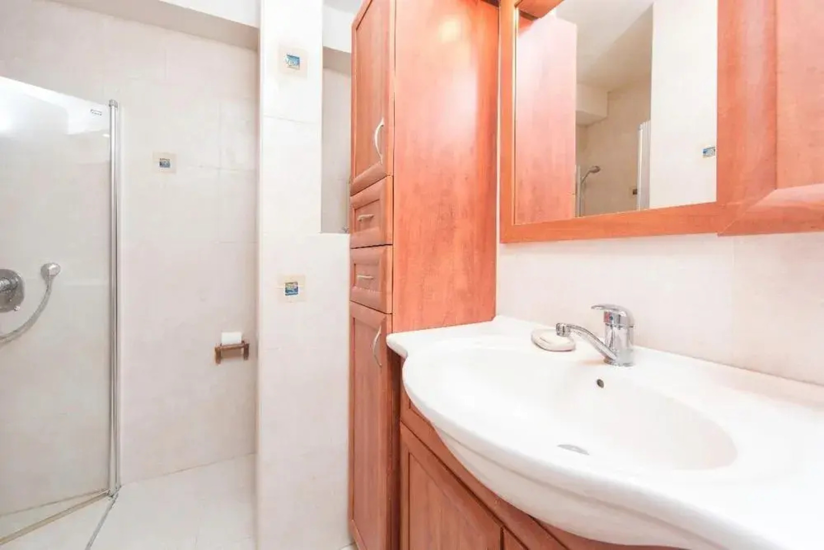 Sea N' Rent - Kdoshei Ha'Shoa