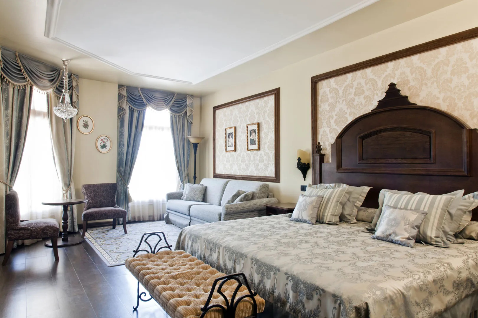 PortAventura Hotel Mansion De Lucy