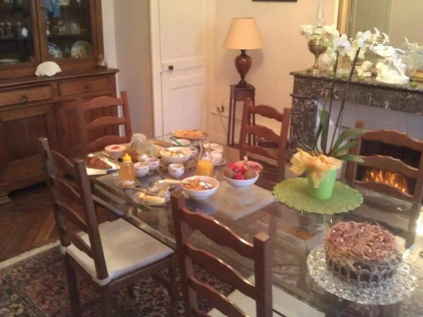 Au 16 Place Saint Louis