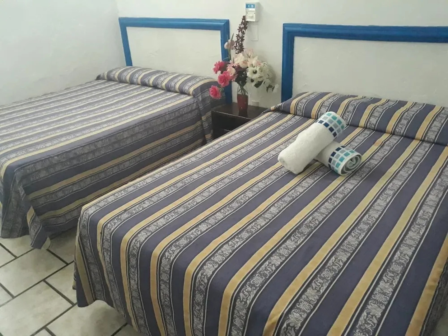 Hotel y Bungalows Los Arcos