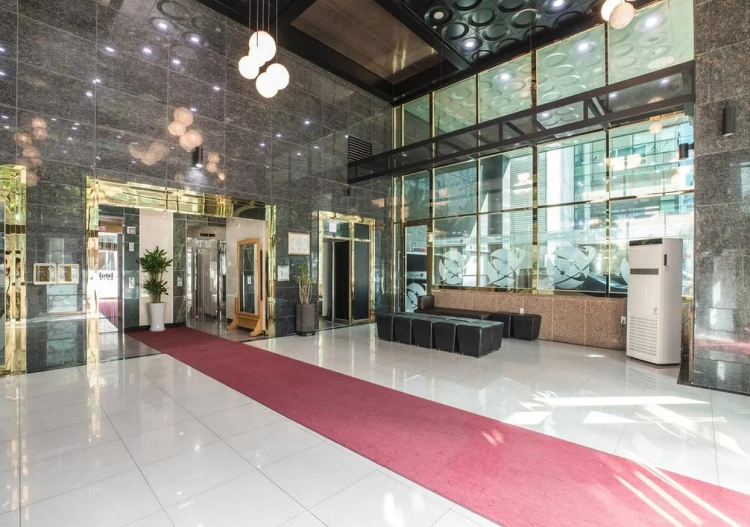 Hotel Aventree Yeouido
