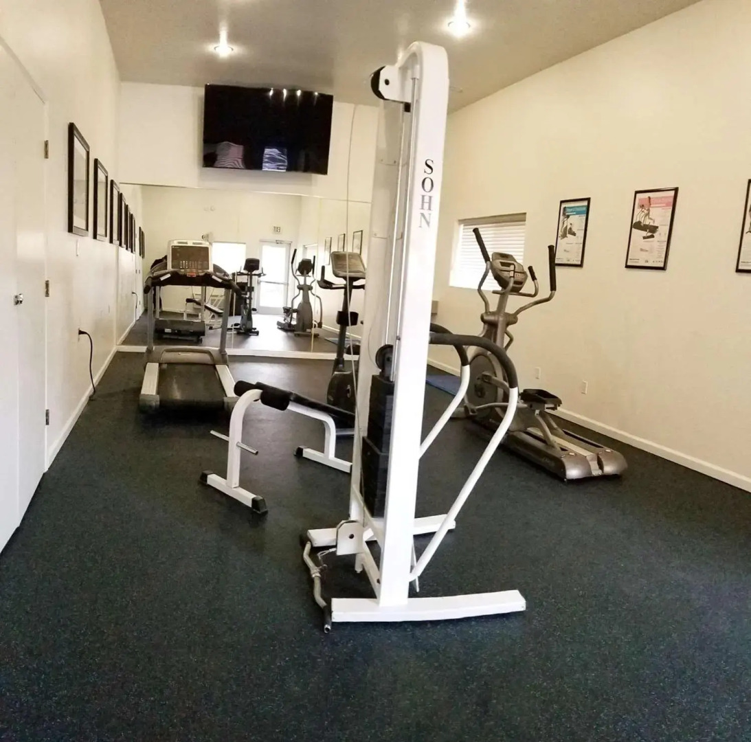 Best Western Plus Northwoods Inn