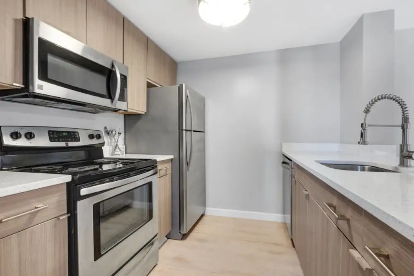 Global Luxury Suites at Monroe