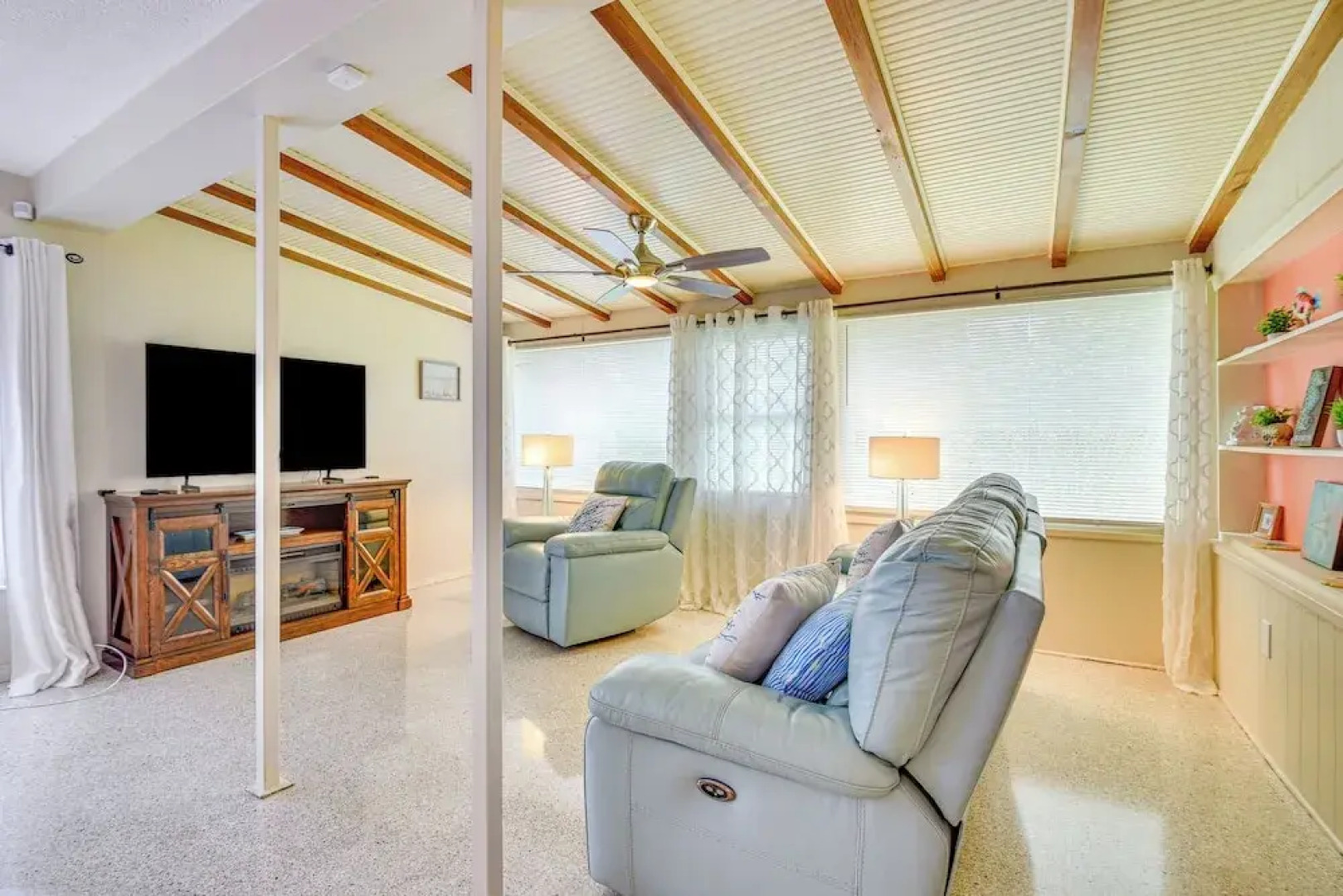 Mins From Anna Maria Island: Bright Home w/ Pool!