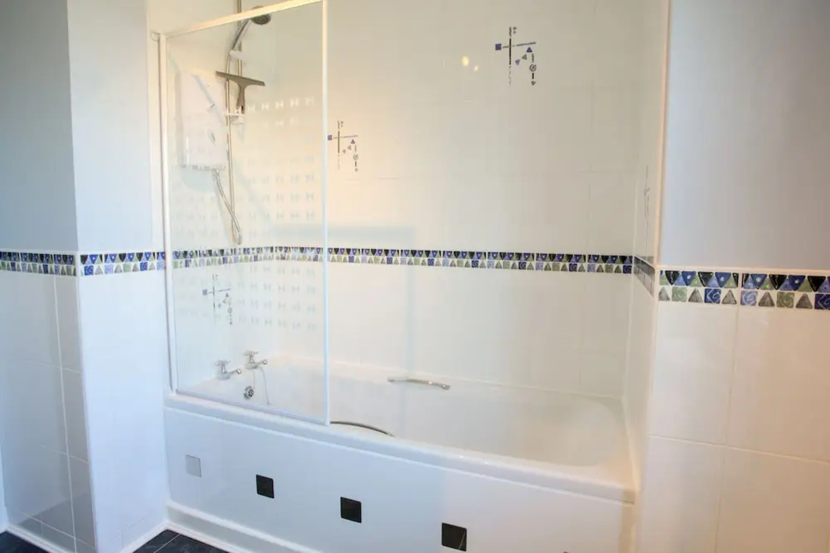 Knightsridge House Apartment