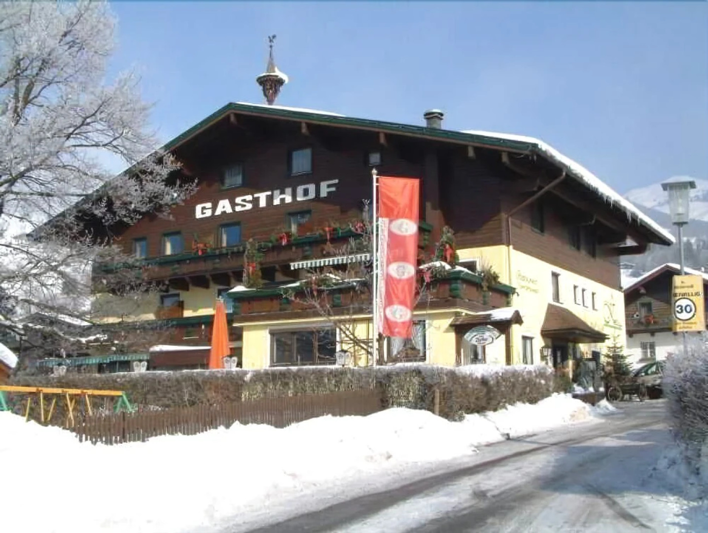 Hotel & Gasthof Kröll