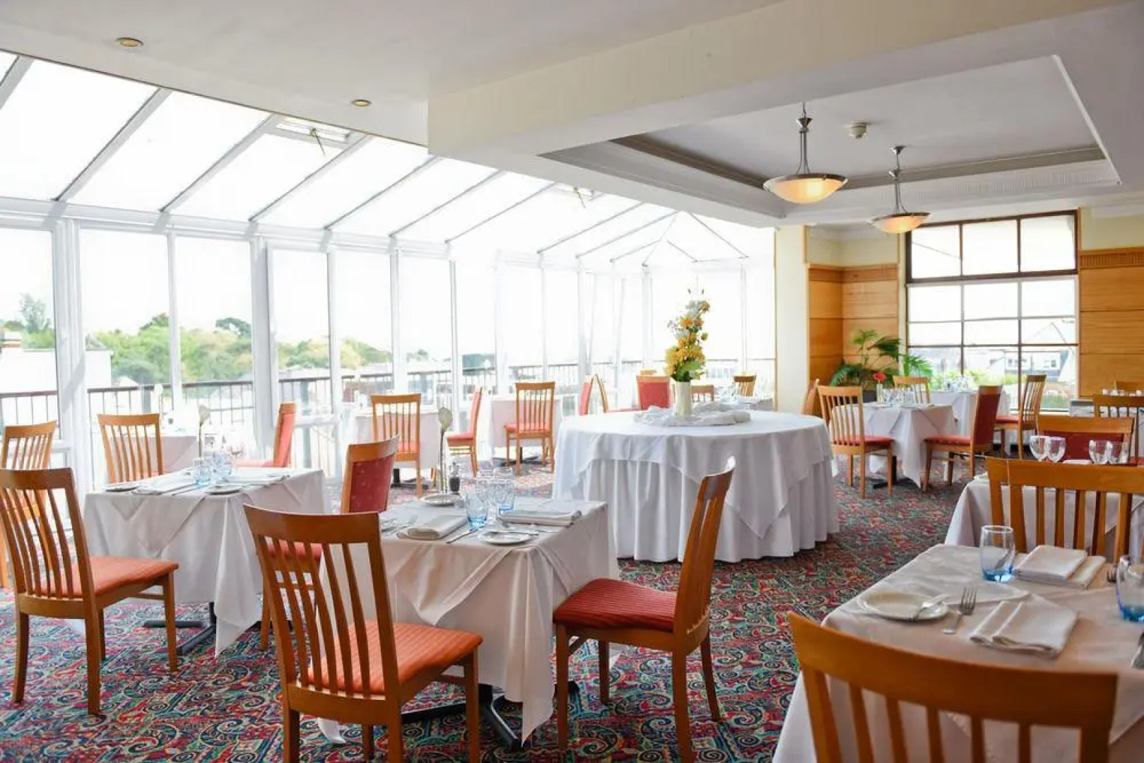 Riviera Hotel & Holiday Apartments