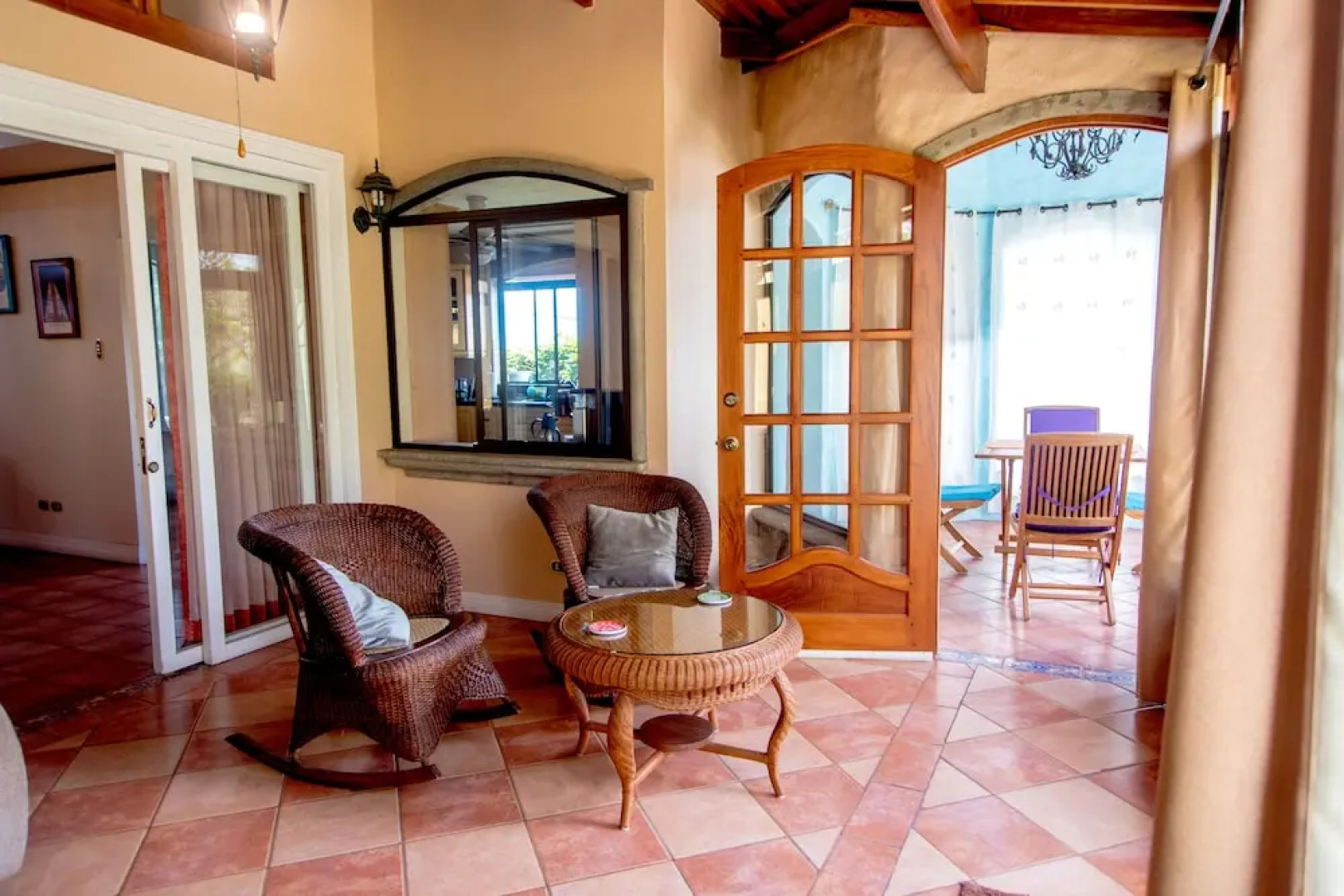 "Modern 2br Casa Calmarse W Mountain View"