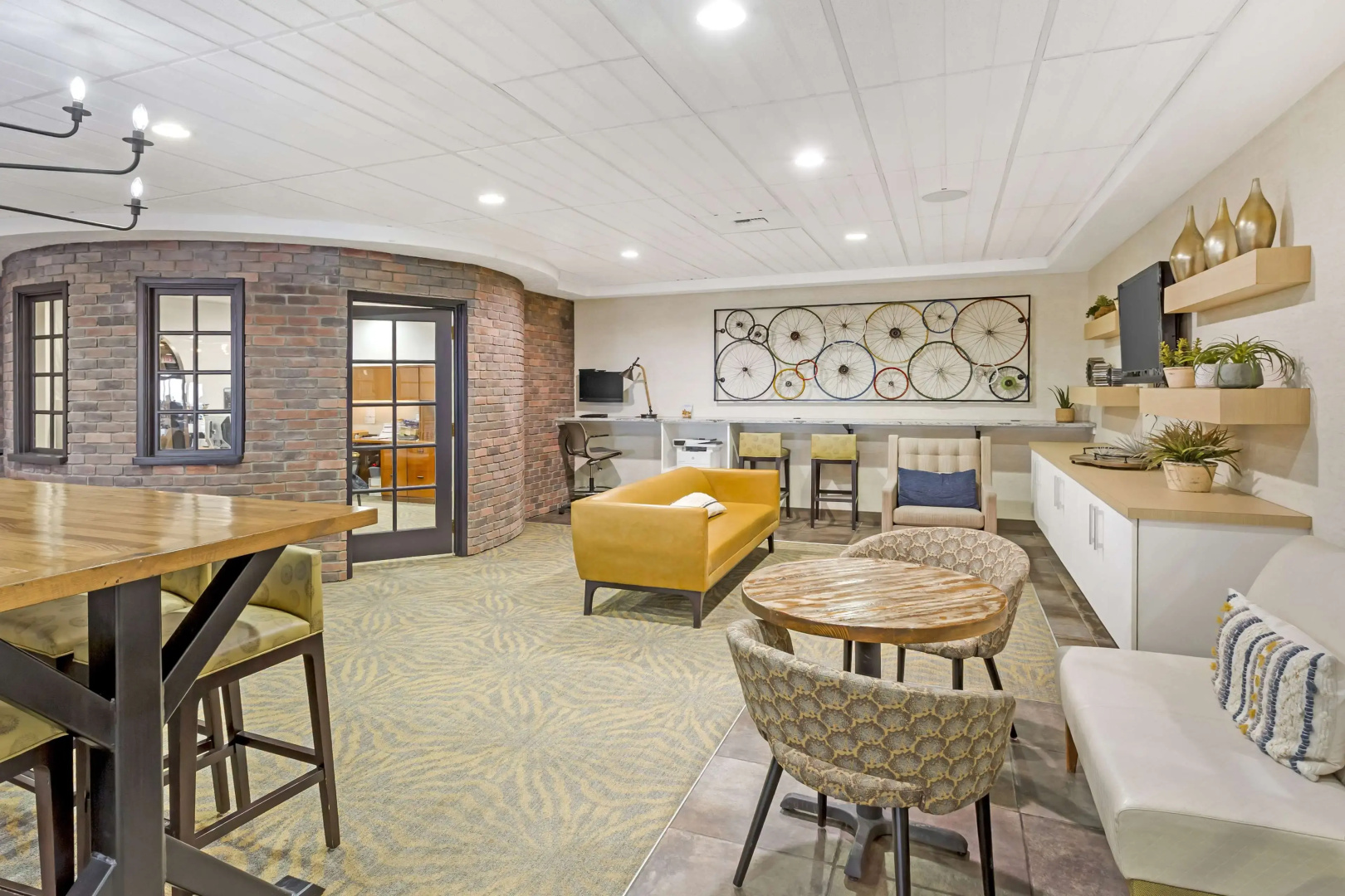 Best Western Plus Grant Creek Inn