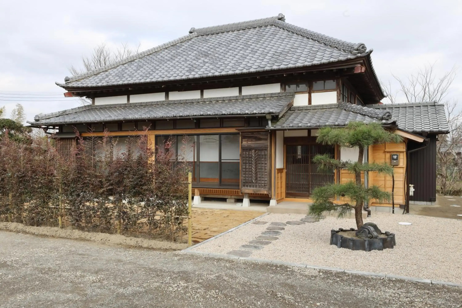 Traditional Japanese style house【SHIZUKU-tei】