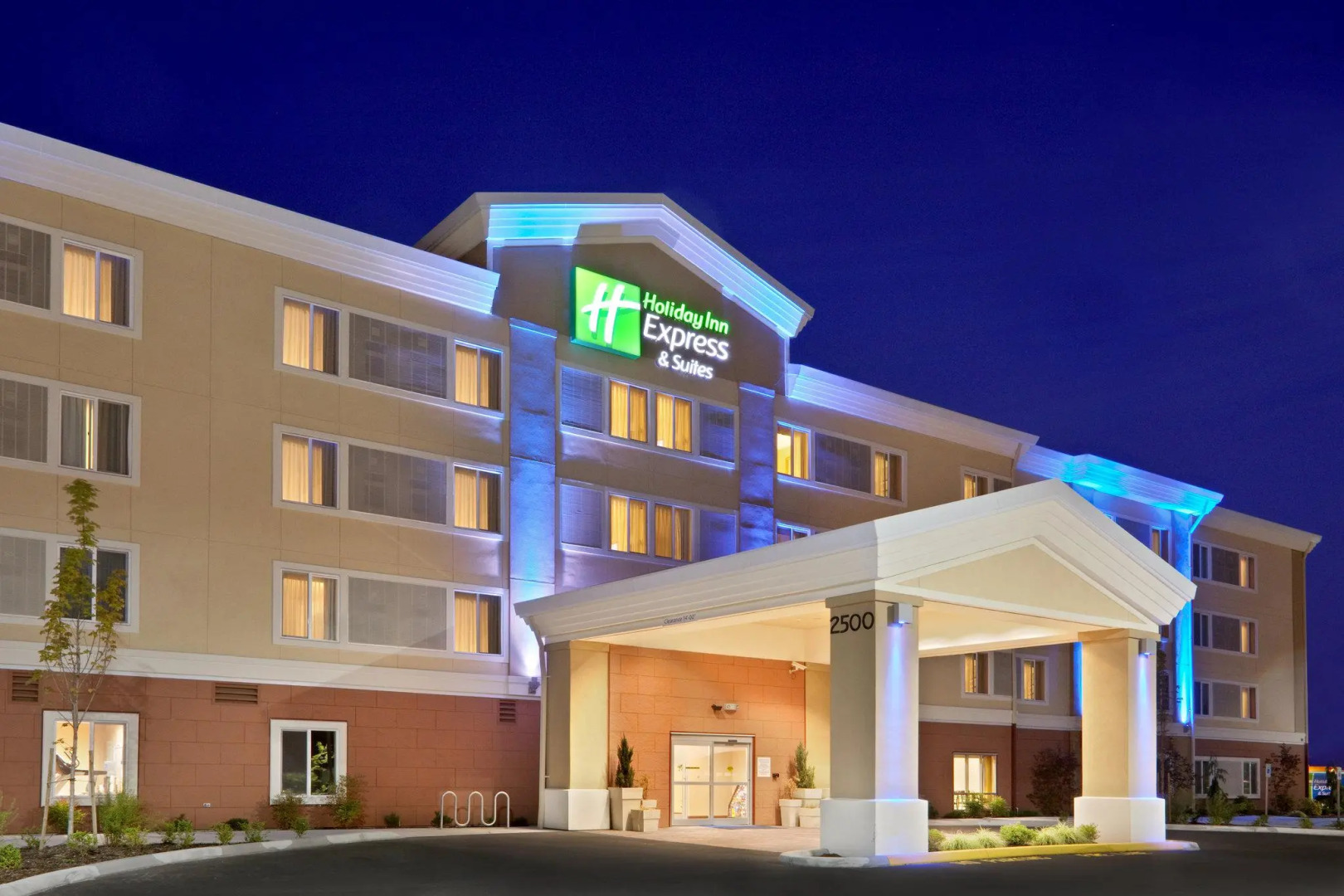 Holiday Inn Express Suites Sumner by IHG