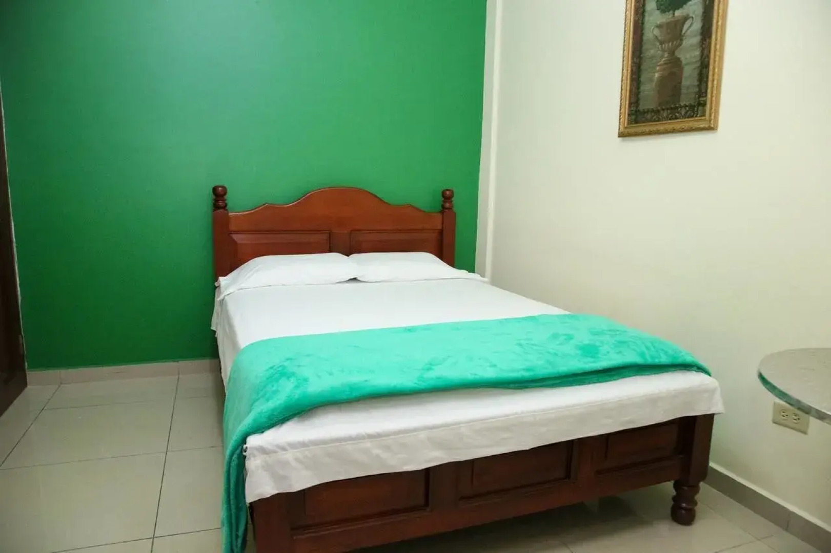 JL Serracin Apart Hotel