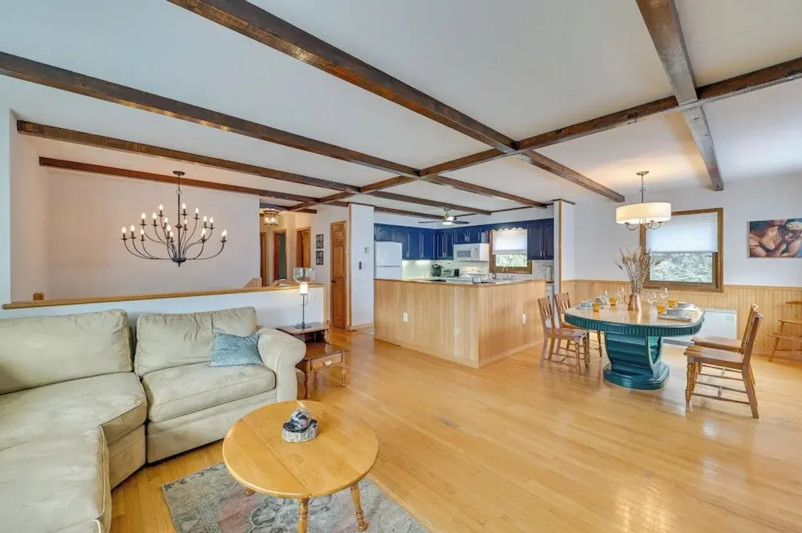 Vacation Rental Home ~ 2 Mi to Windham Mountain!