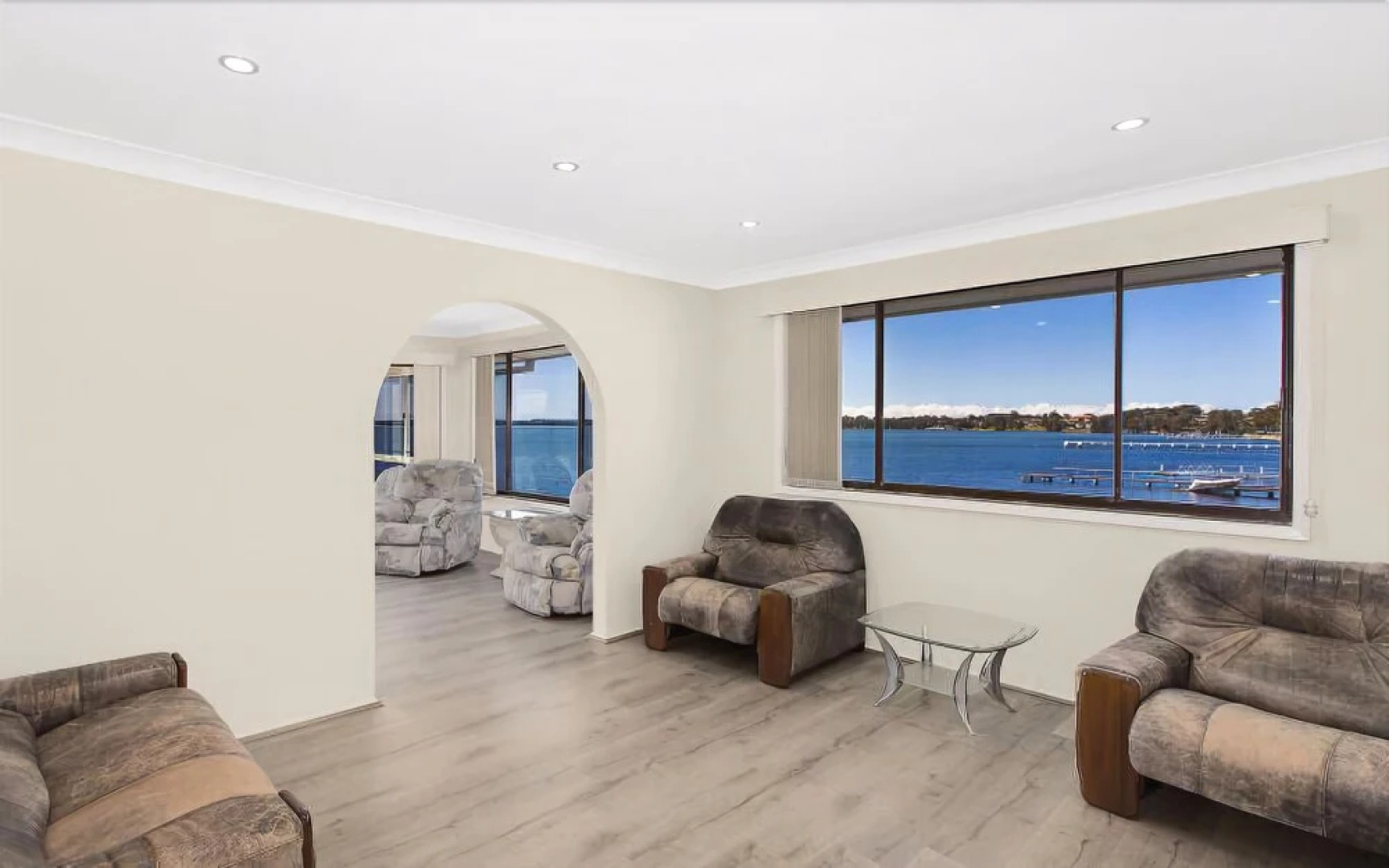 Toukley Waterfront House