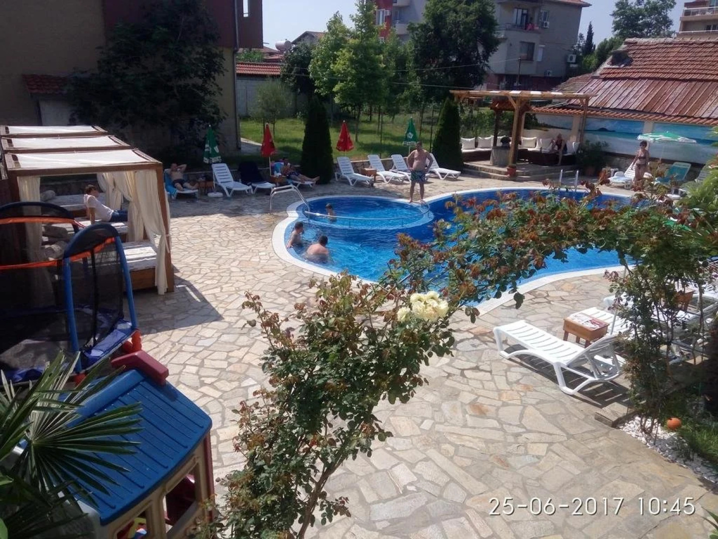 Saint George Family Hotel