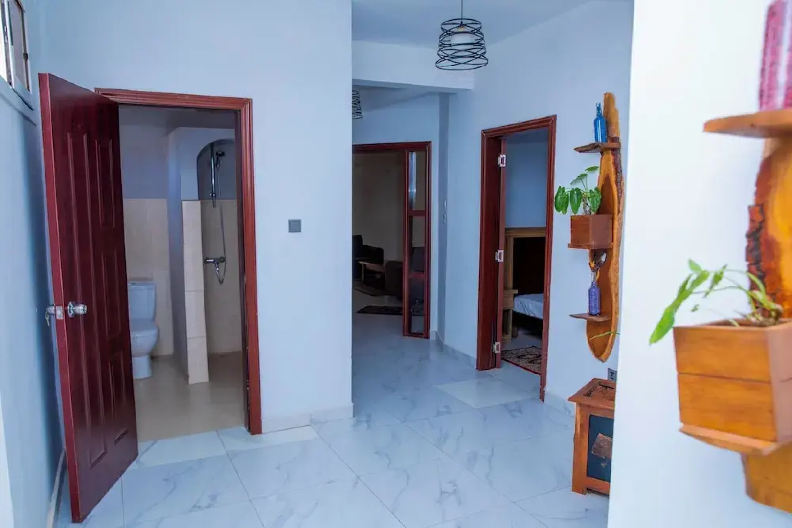 Touraco Suite Hotel Business