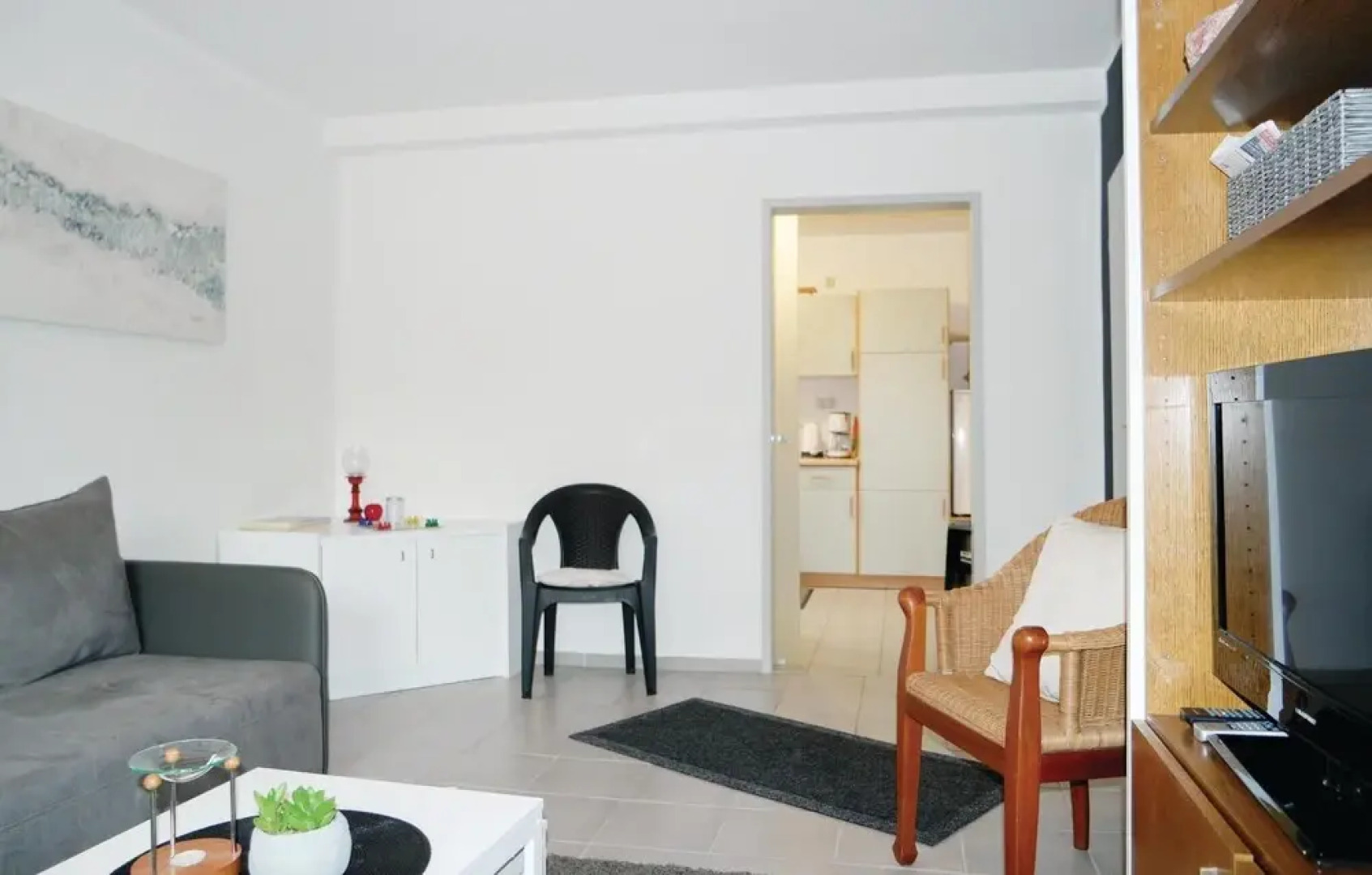 Beautiful Apartment in Schönecken With 1 Bedrooms and Wifi