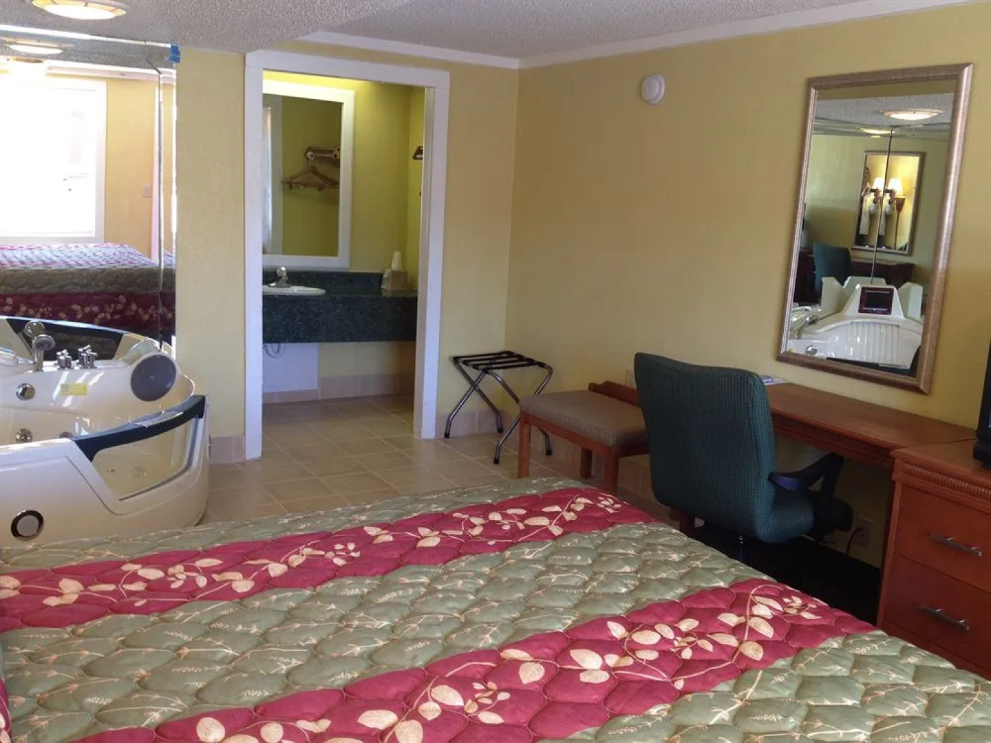 Americas Best Value Inn Conyers