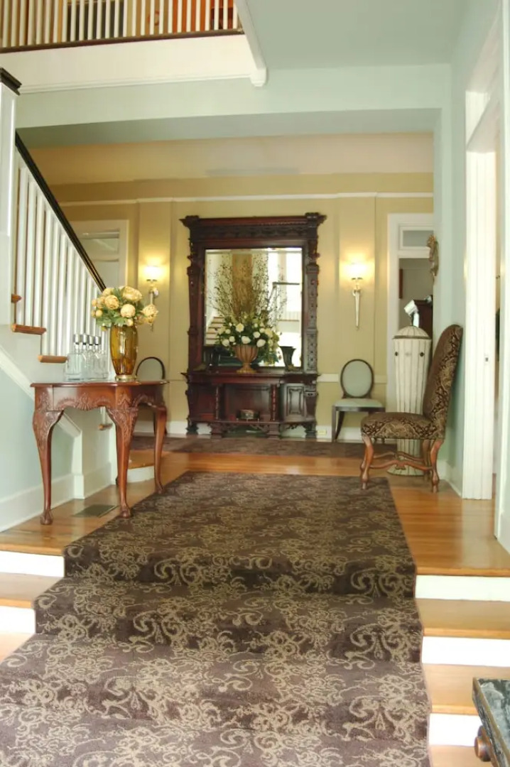 The Kings Daughters Inn