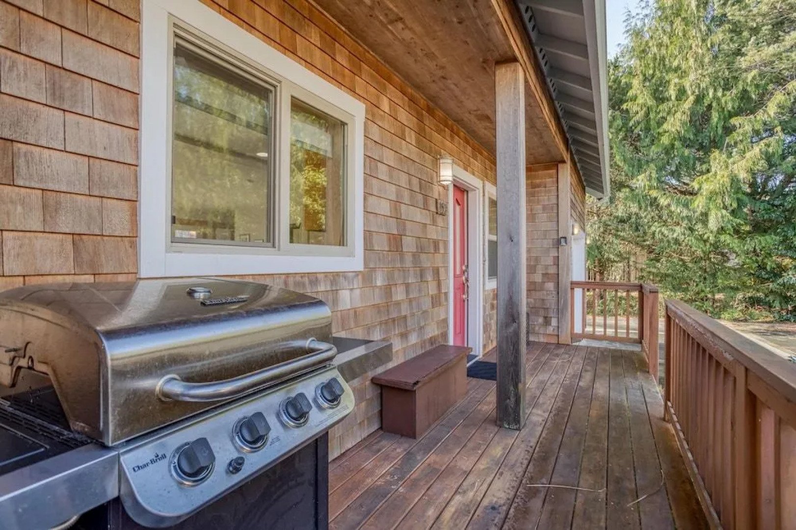 Moon Over Manzanita (MCA 1549)