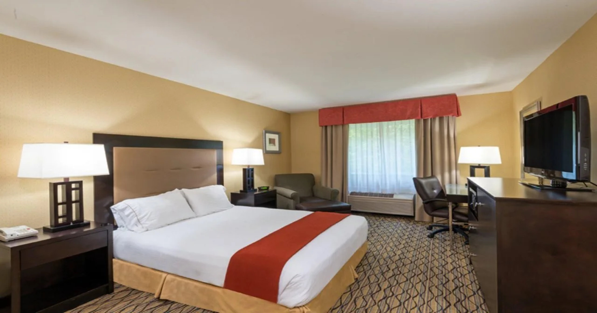 Holiday Inn Express Hotel & Suites North Seattle - Shoreline