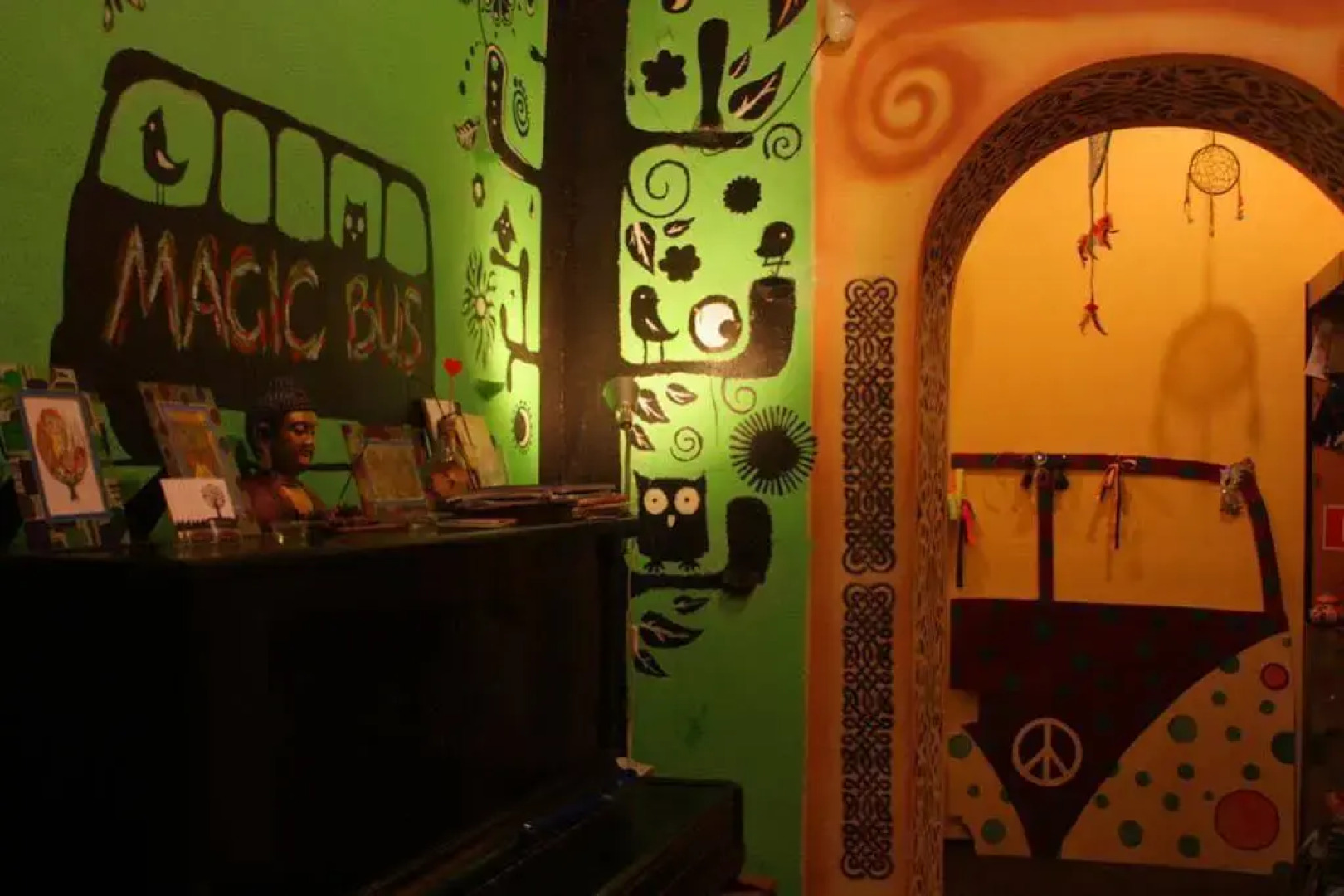 Magic Bus Киев Хостел