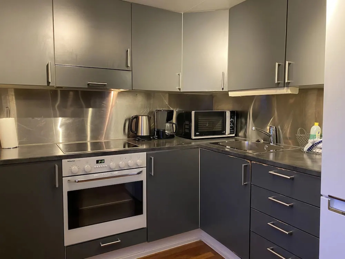 Enter Tromsø Apartment Hotel