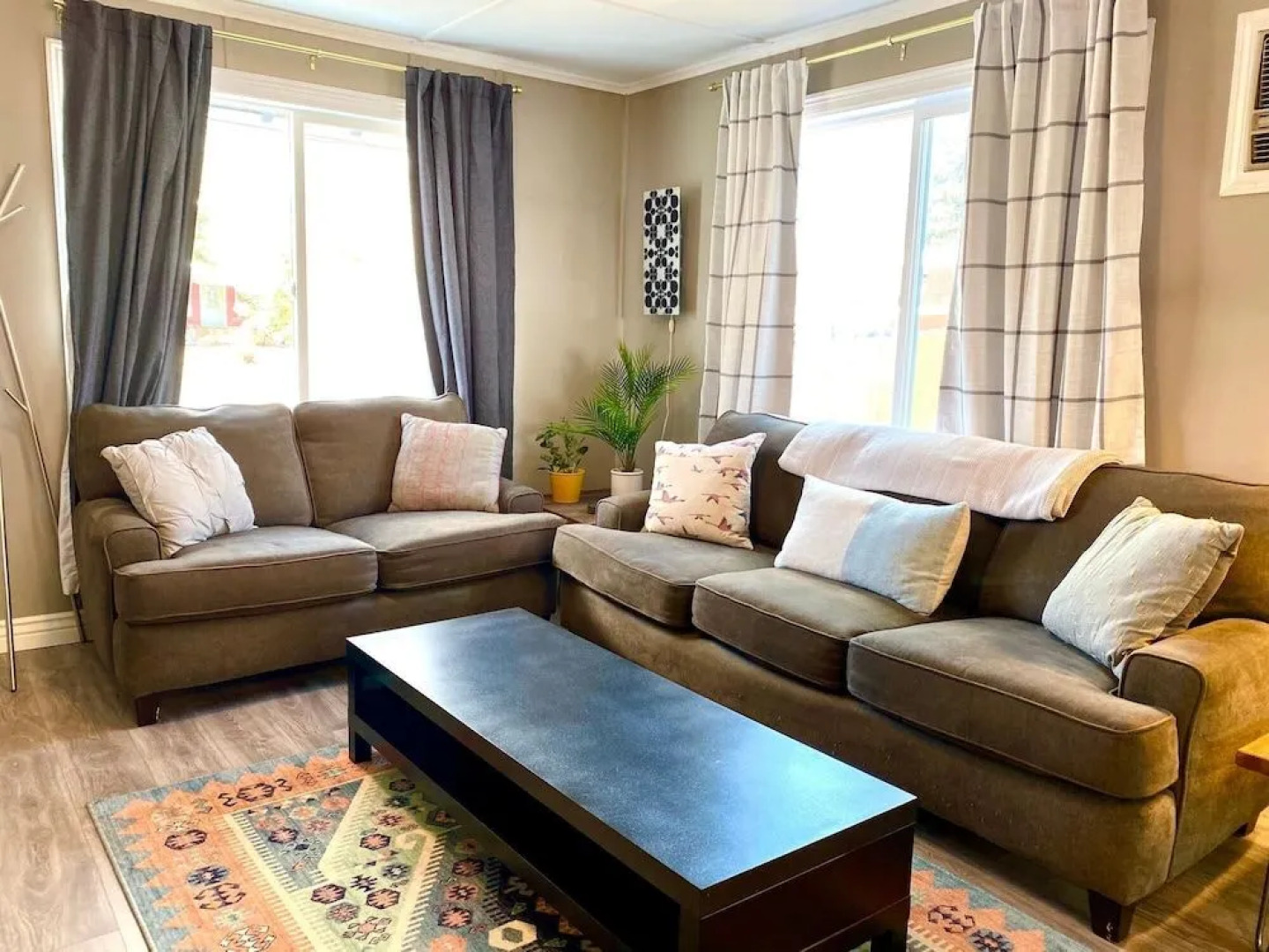 Adorable Bungalow Near Downtown Loveland!