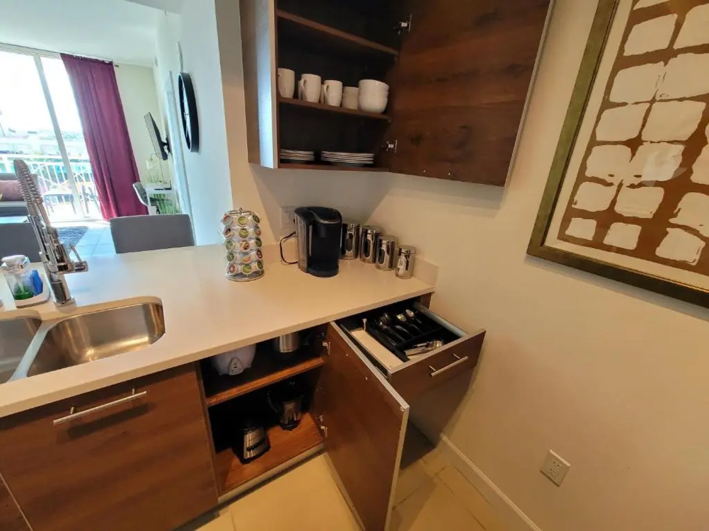 2br2bd, Downtown, Cal King
